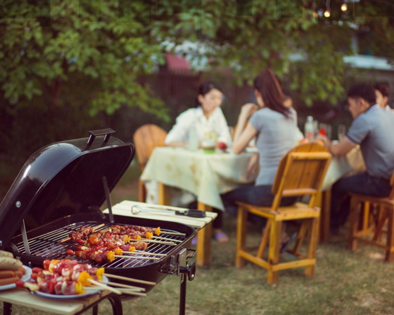 4 Tips to Avoid Weight Gain During Summer BBQs